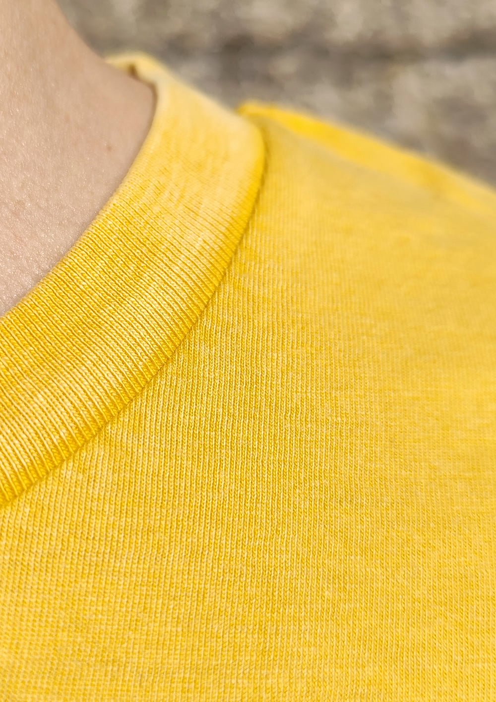 Camiseta Coordenadas Mostaza